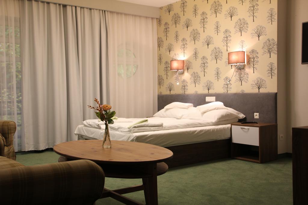 Hotel Lesny Sopot Exteriör bild